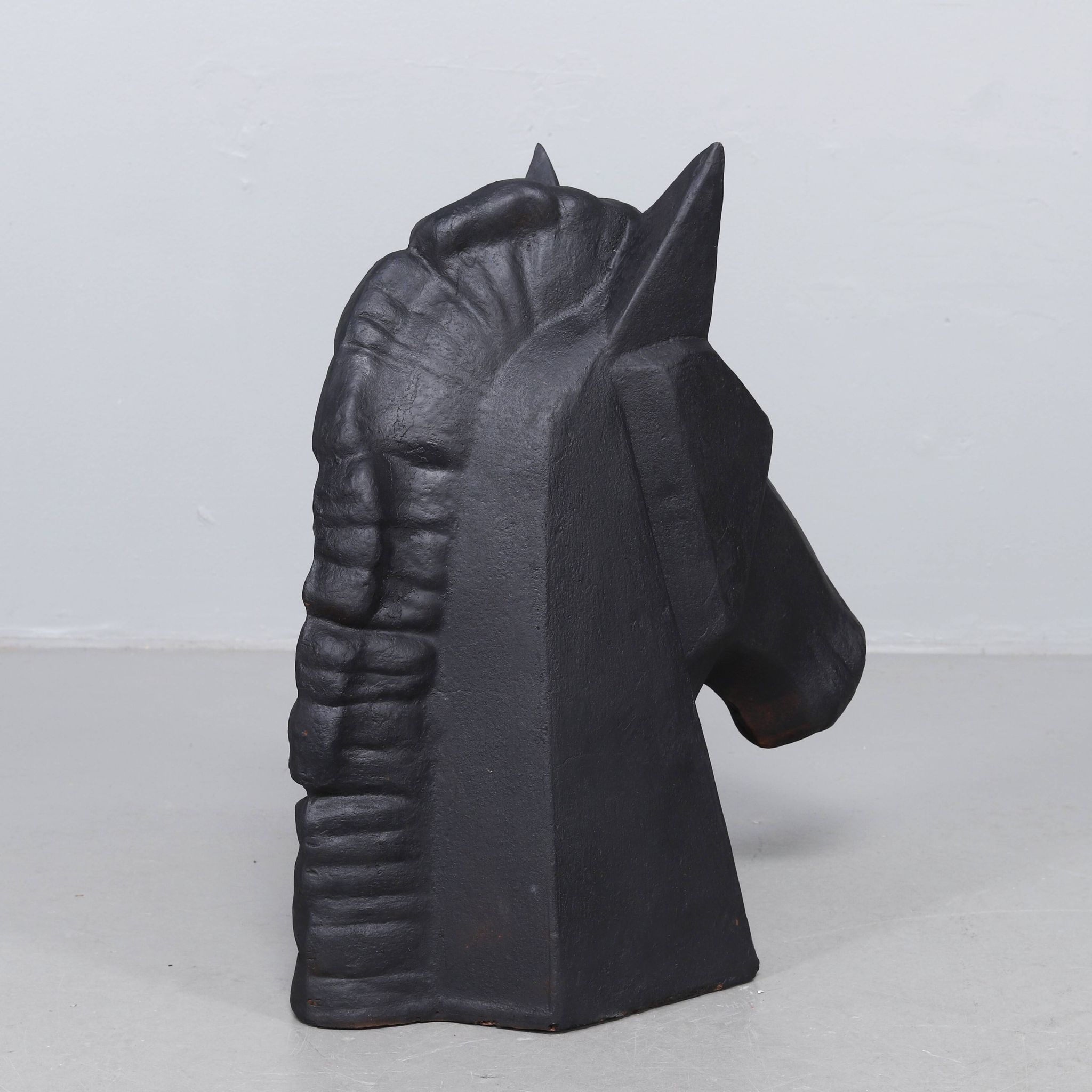 Sculpture de tête de cheval en fonte par Andreas Wargenbrant (4/8)