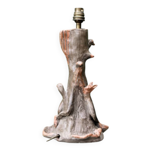 Pied de lampe en terre