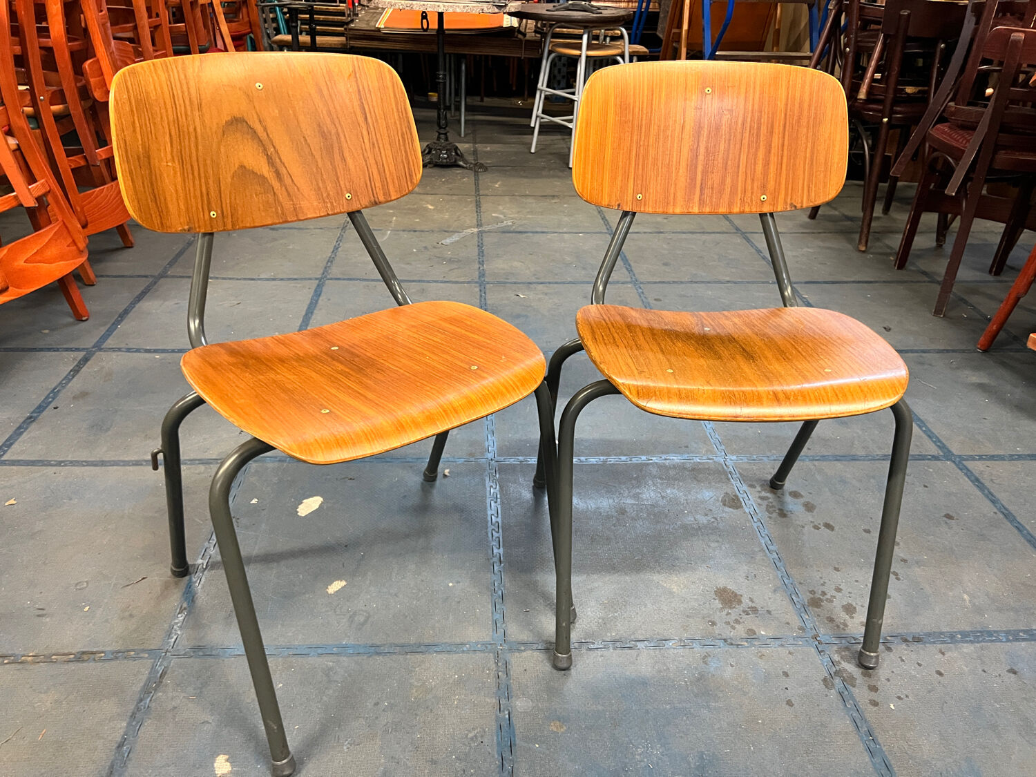 Pair of Kho Liang chairs, édition Car Katwijk