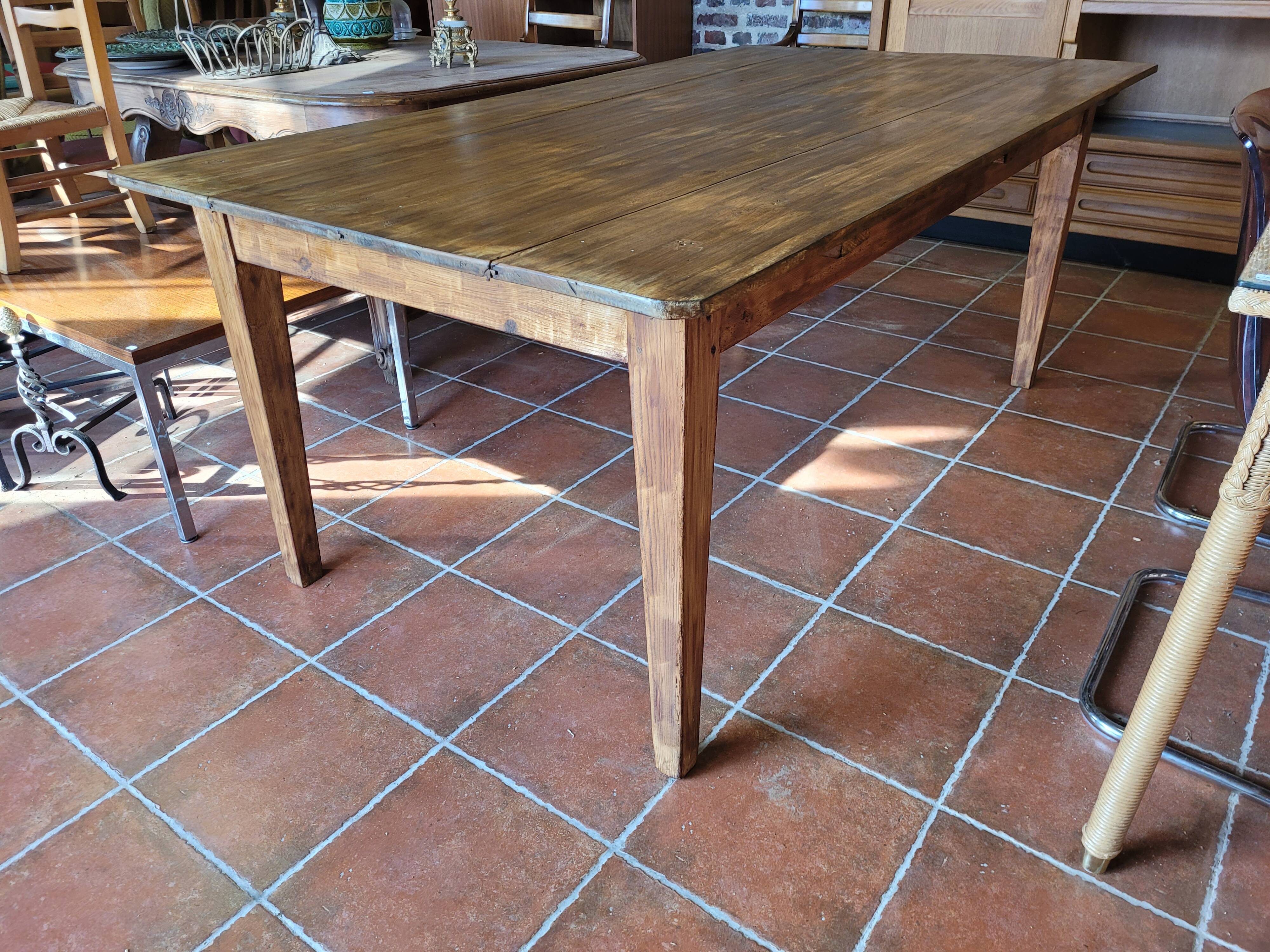 Old fir farm table, 180×102cms