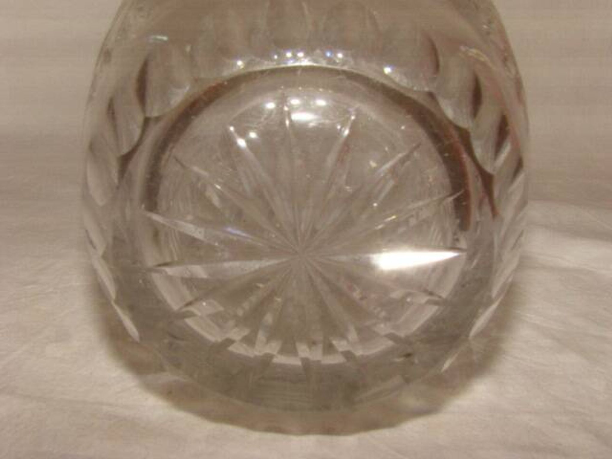 Vase en cristal taillé de Bohème, années 70