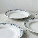 Set of 5 Saint Amand iron earth plates.