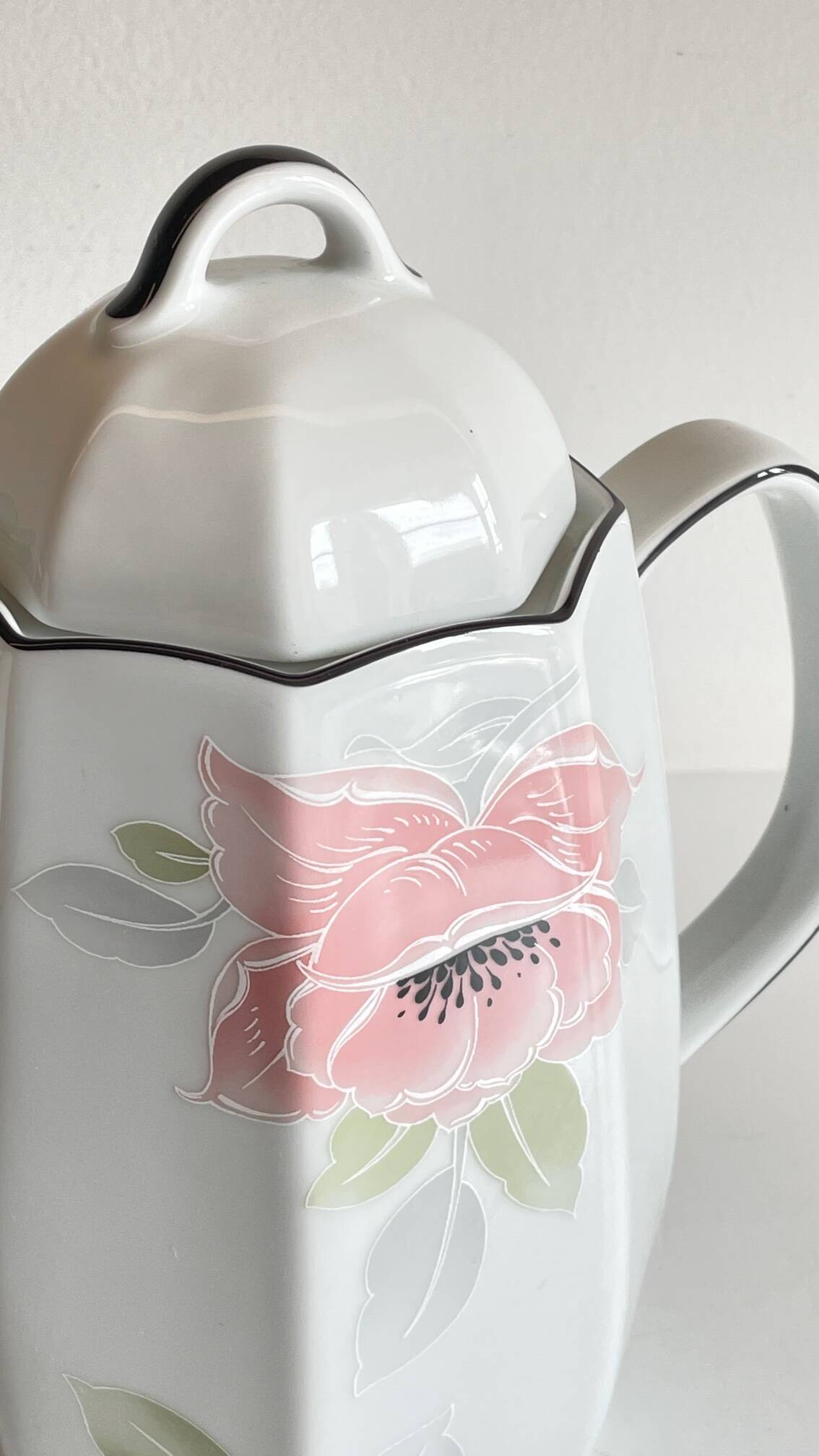 BAVARIA Wunsiedel Porcelain Teapot