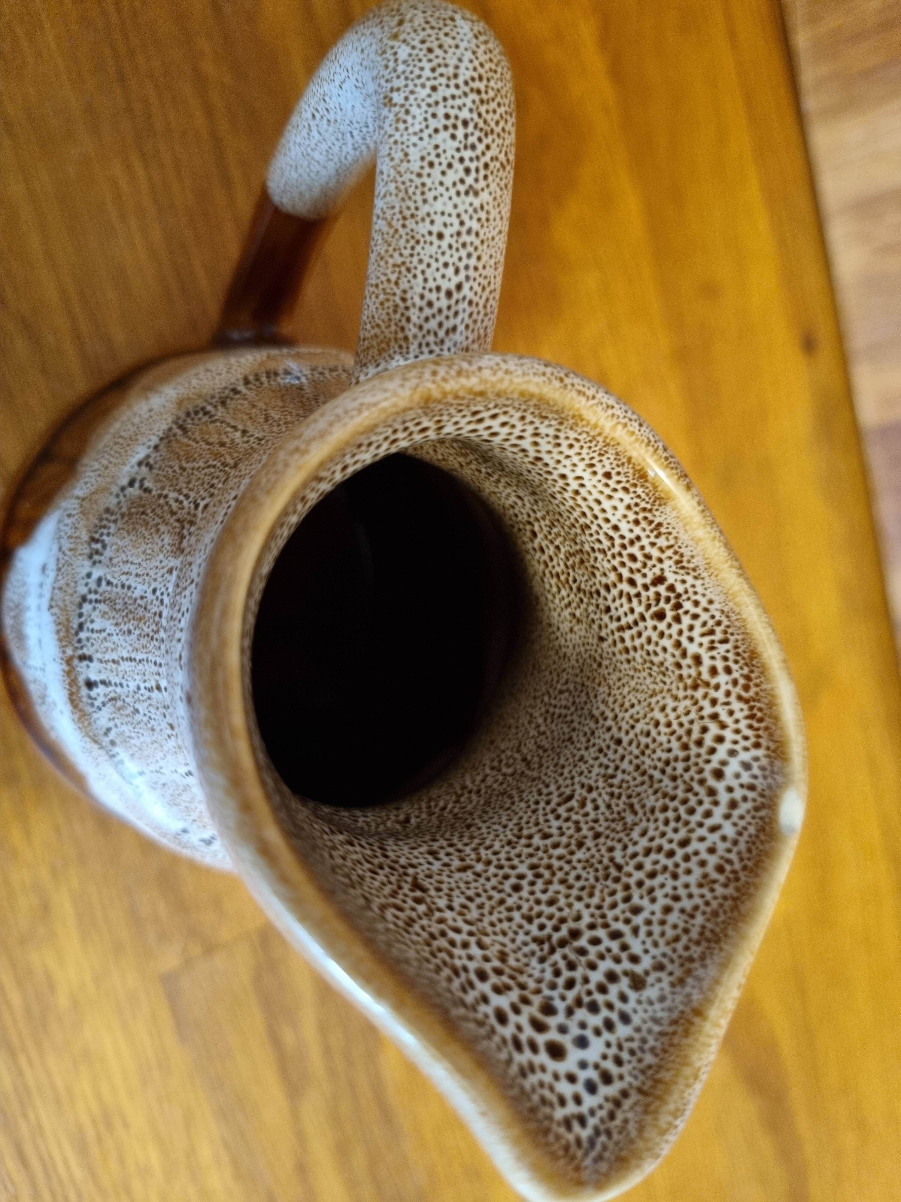 Pitcher vintage revol shape barrel beige 25 cl