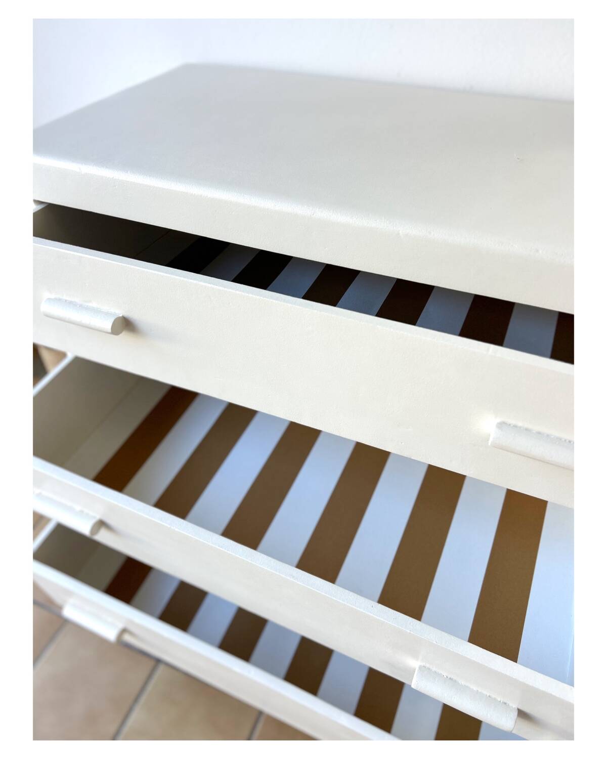 Renovated vintage chest of drawers