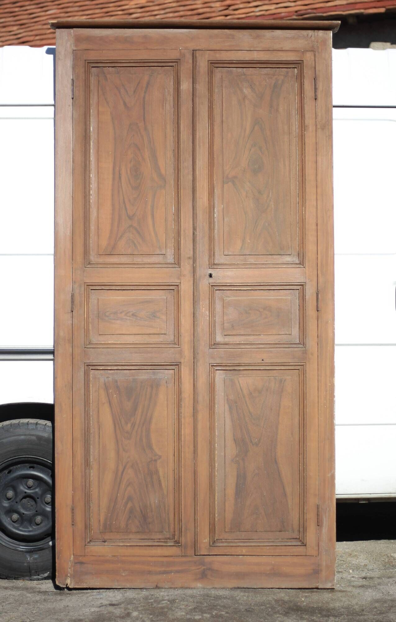 Porte de placard bois ancienne, double porte bois vintage, déco intérieur
