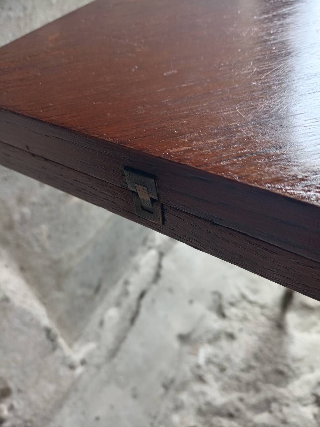 Table portefeuille vintage