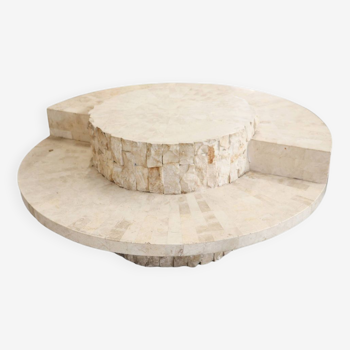 Table basse en pierre de mactan par Magnussen Ponte