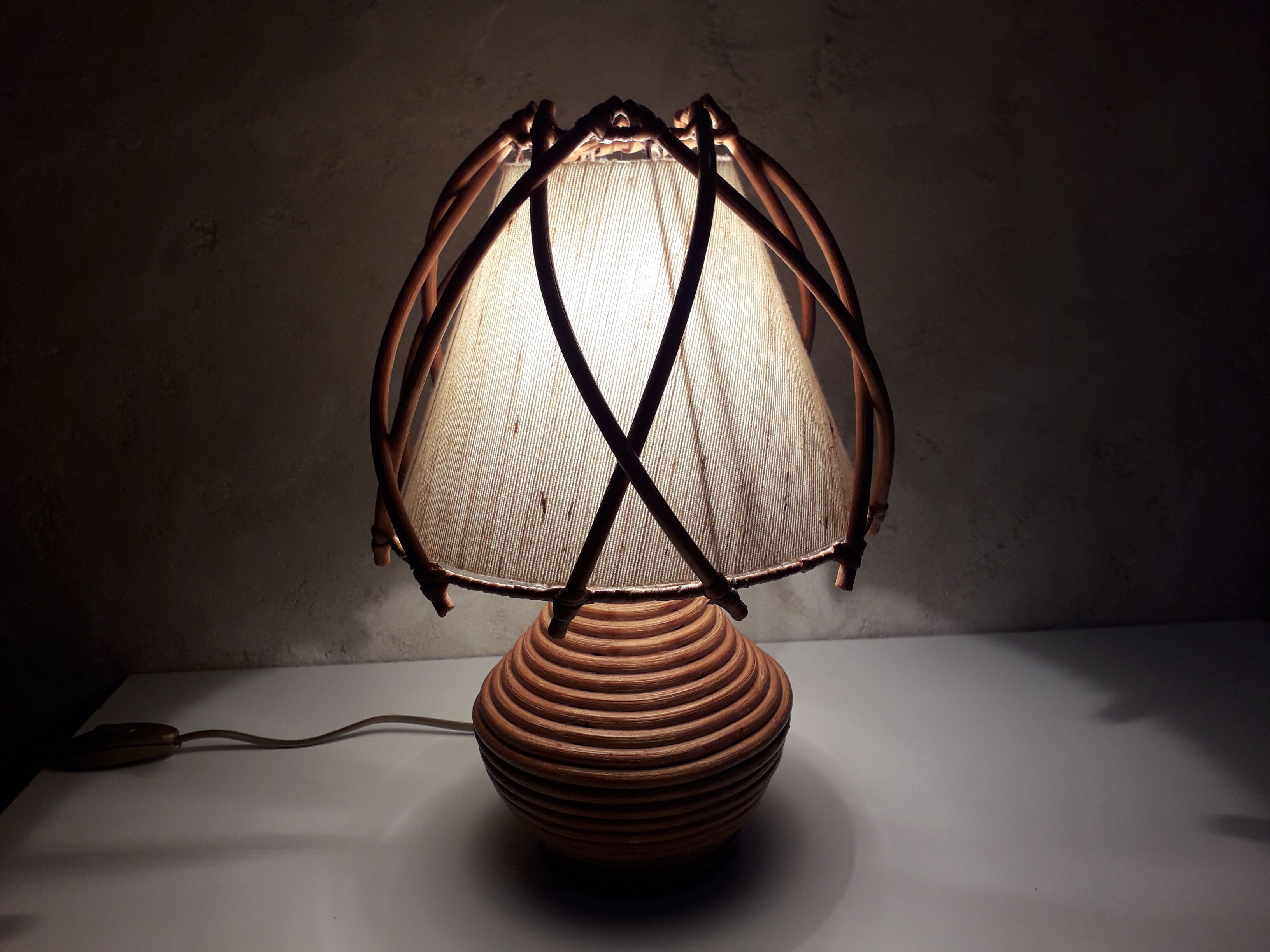 Rattan bedside lamp 60s