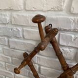 Accordion coat rack