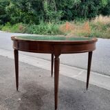 Round table with Louis XVI style extensions