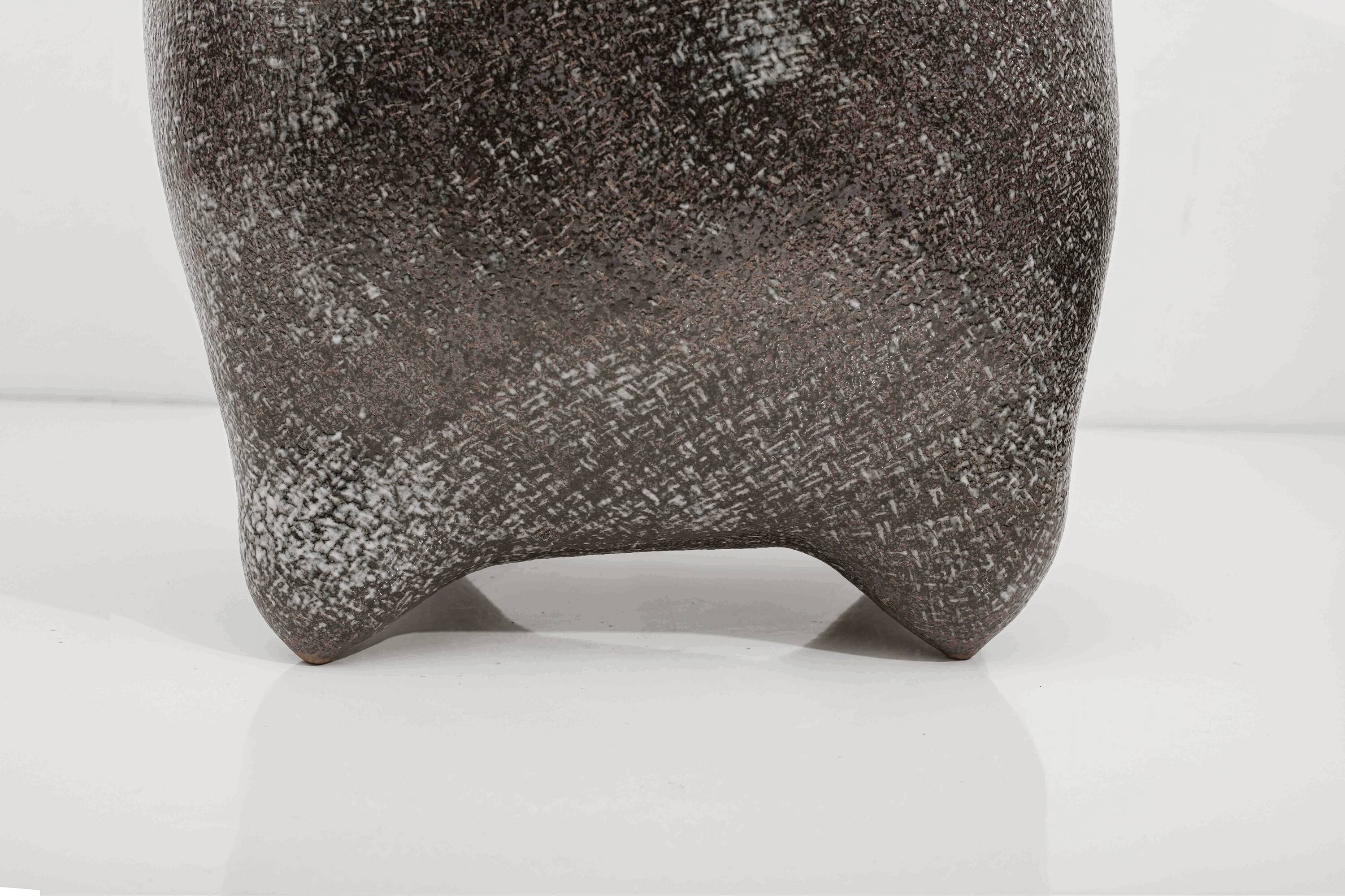 Pottery made by Japanese master potter Kazuo Takiguchi