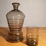 Smoked glass liquor service