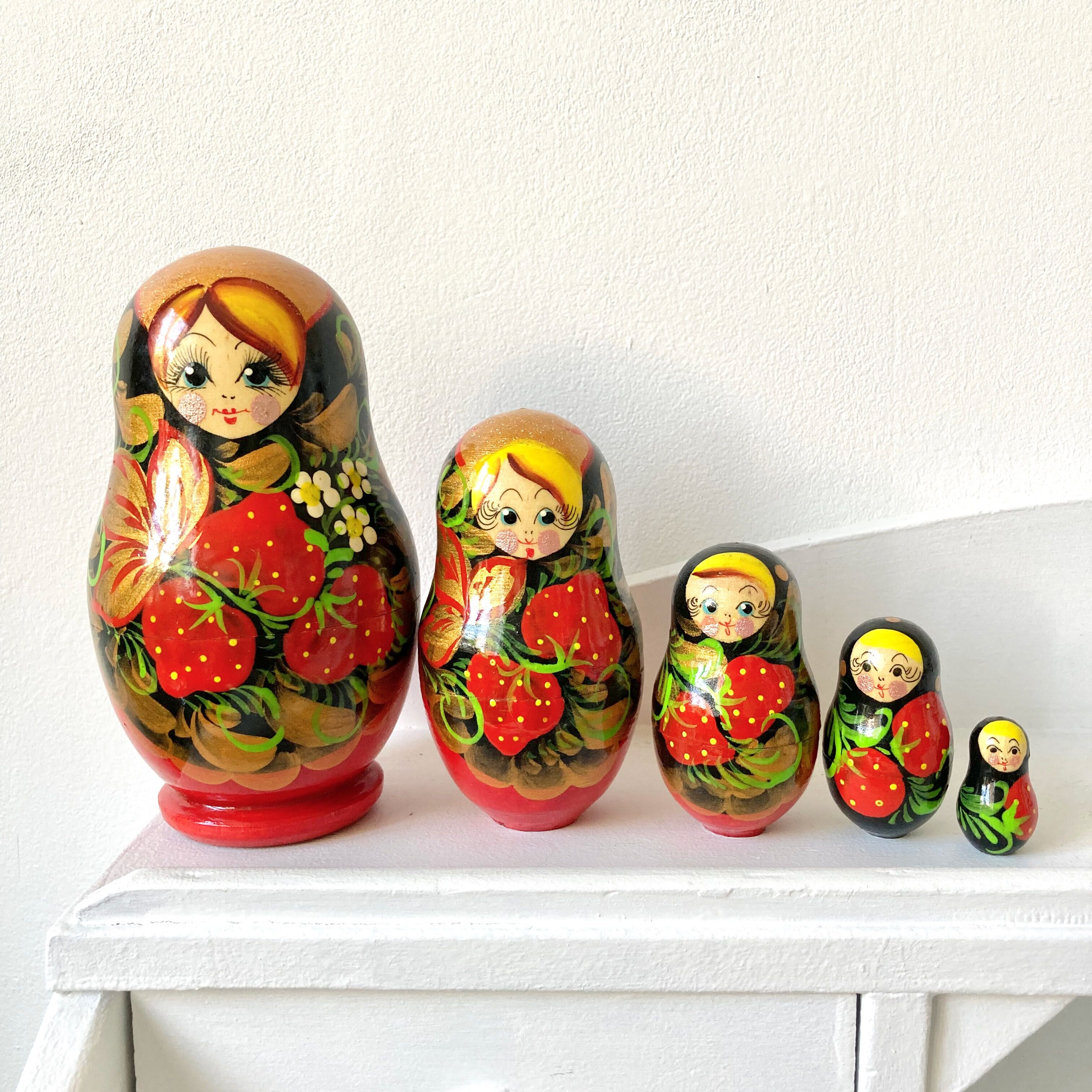 Russian nesting dolls matryoshka