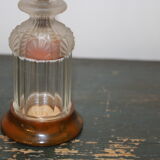 Mustard and salt shaker in glass and bakelite