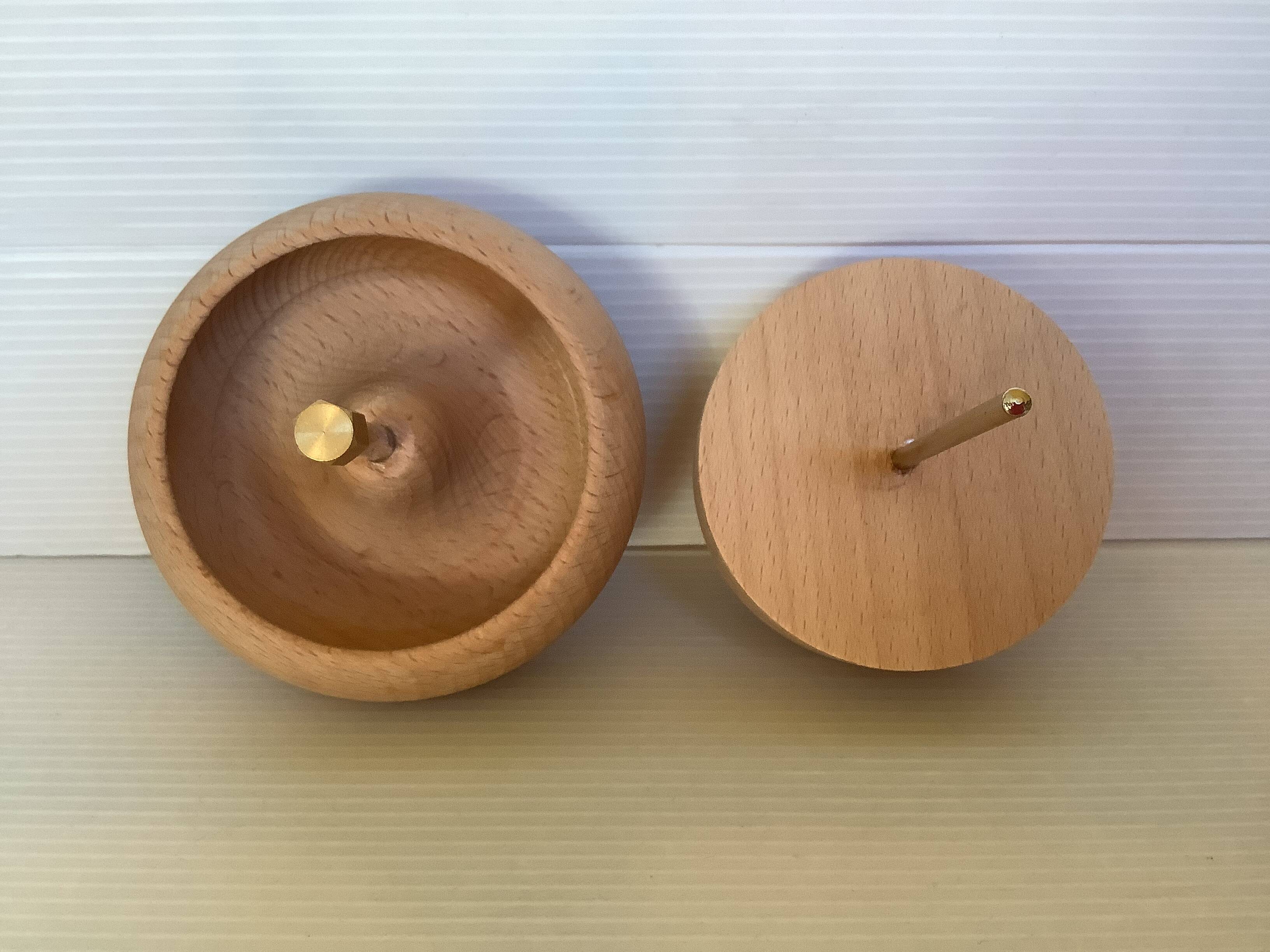 Rotating wooden ring holder