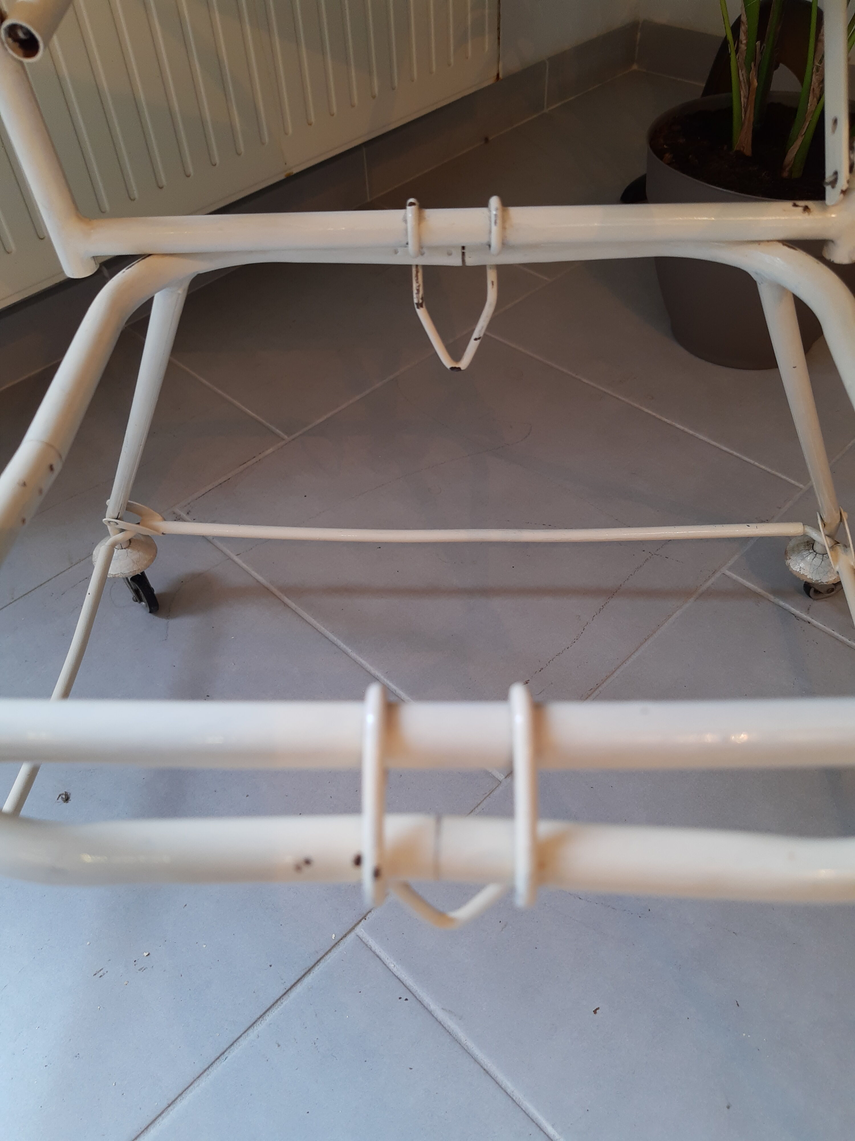 Vintage high-top folding child chair