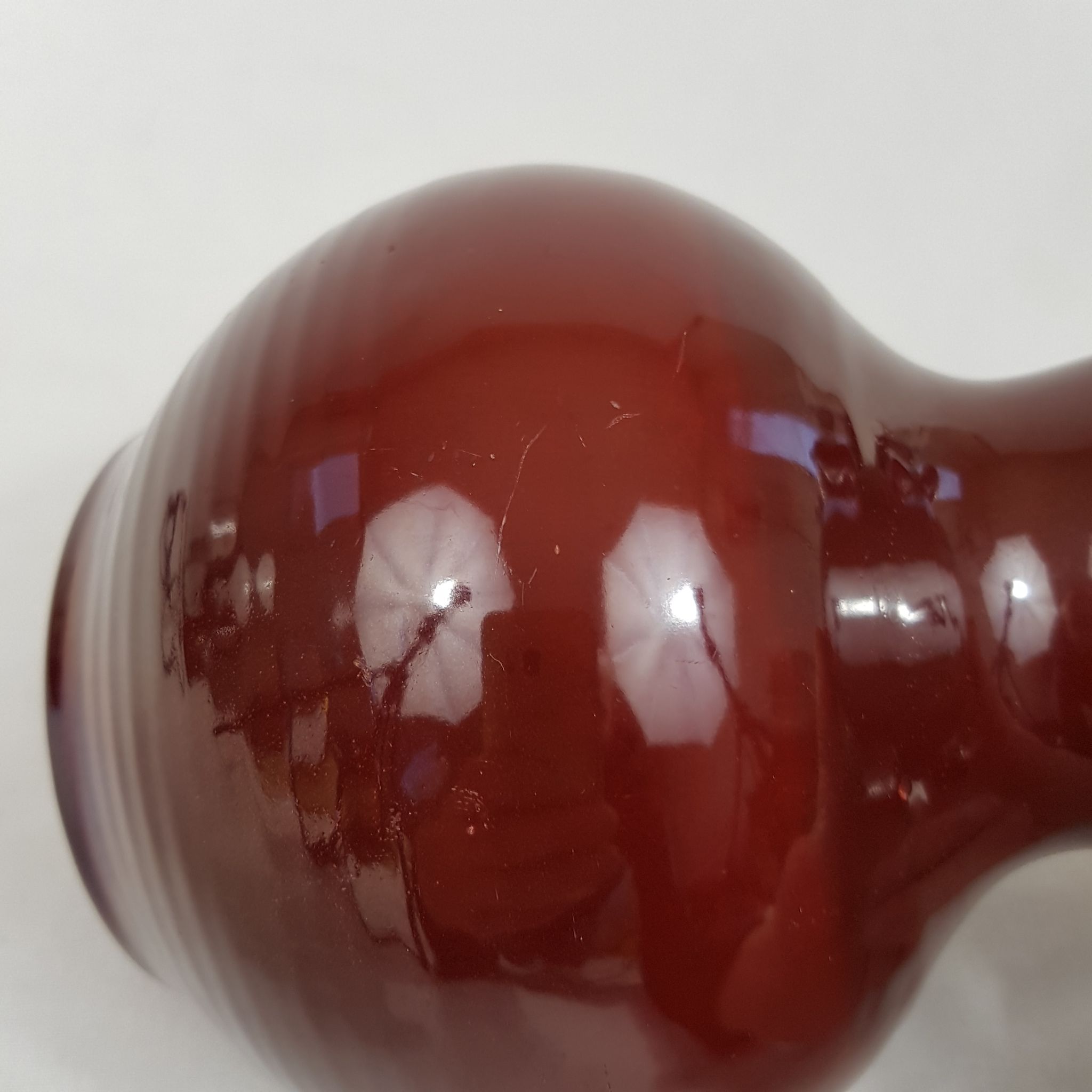 Accolay vase