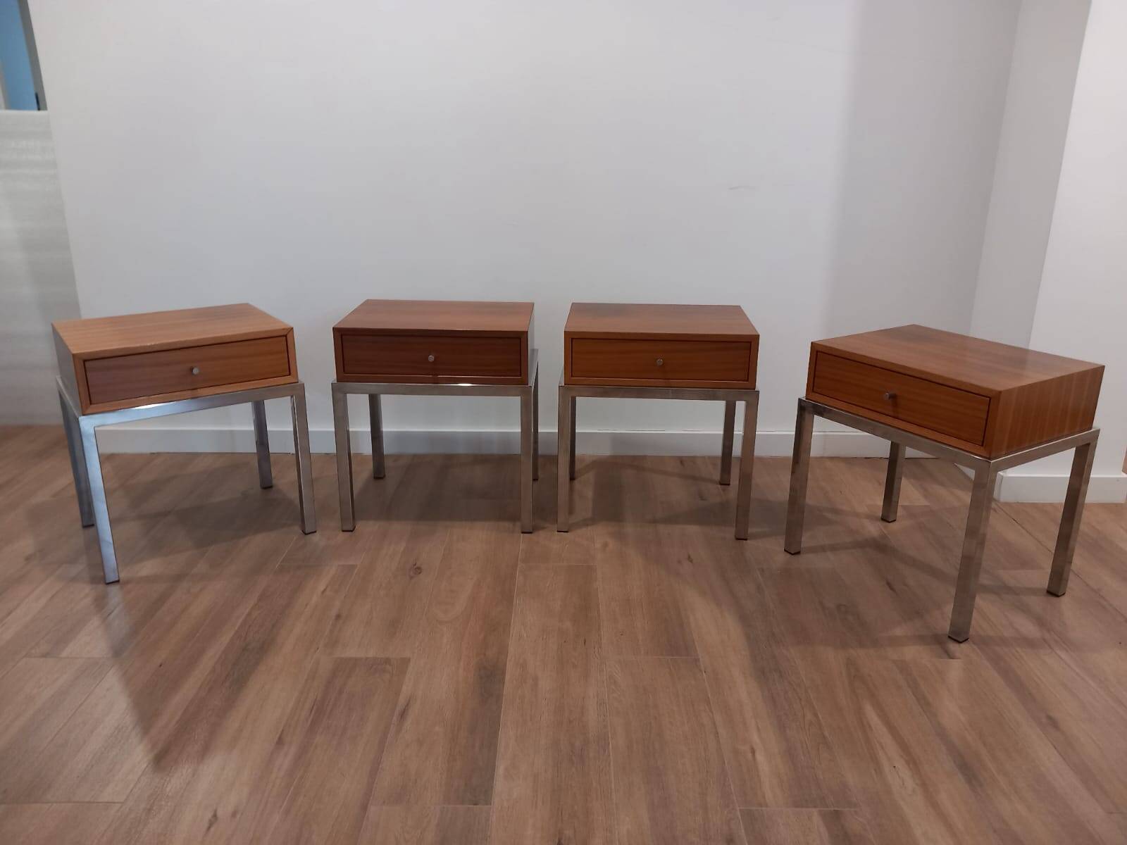 Bedside tables 4 pieces 70s Italy