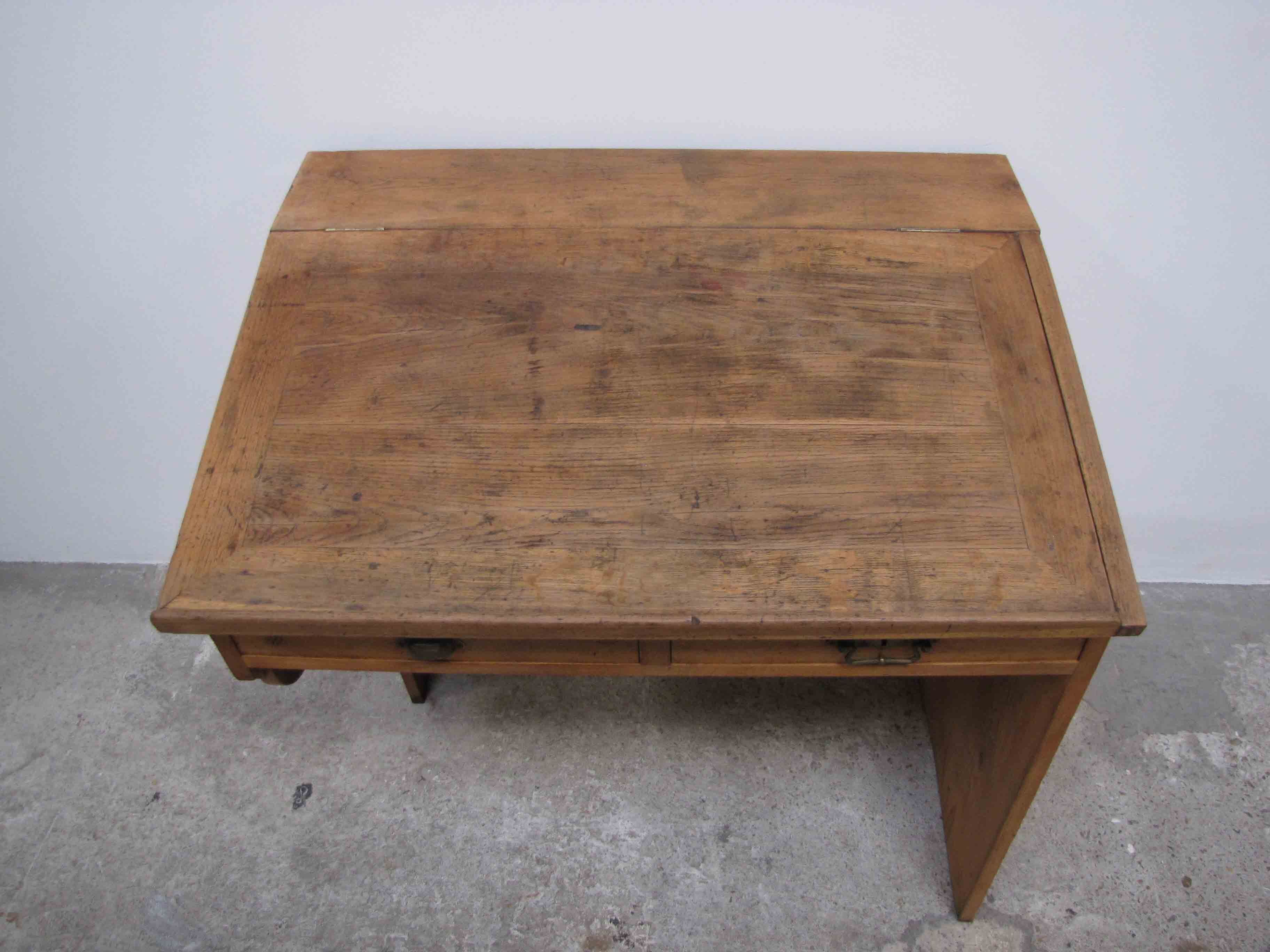 Counter desk with drawers