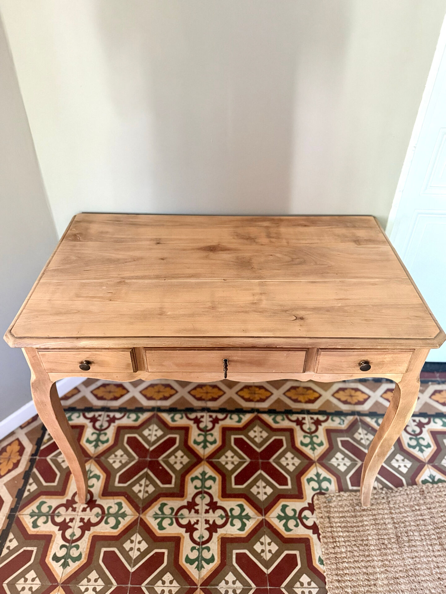 Console ancienne