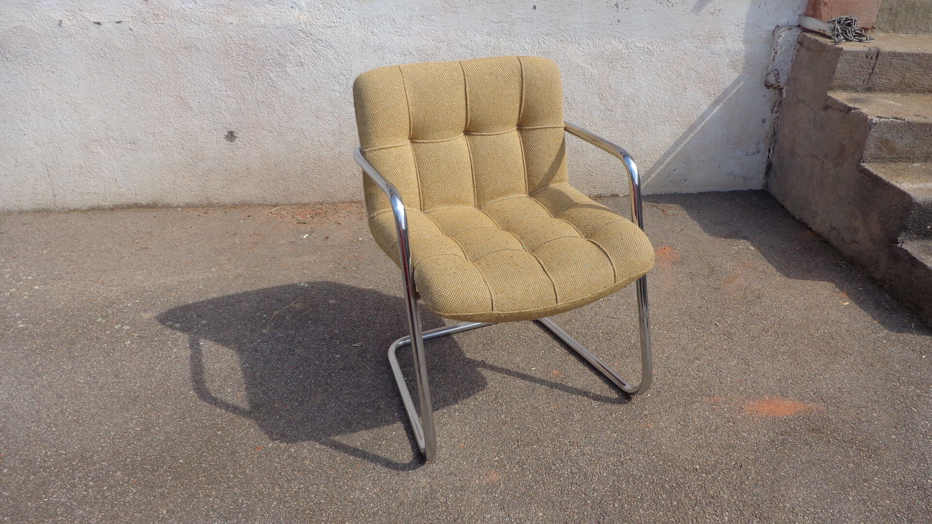 Storm Airborn Yves Christin armchair