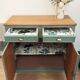 Buffet parisien vert de gris