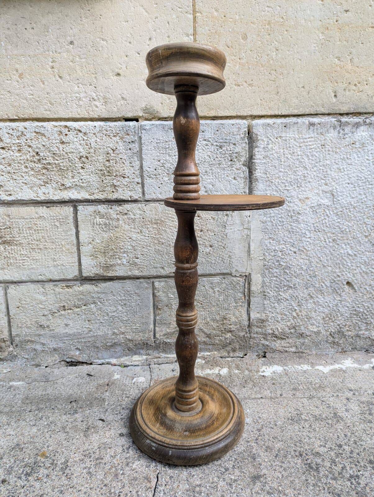 Vintage turned wood ashtray on stand - Height 55 cm - Rustic style