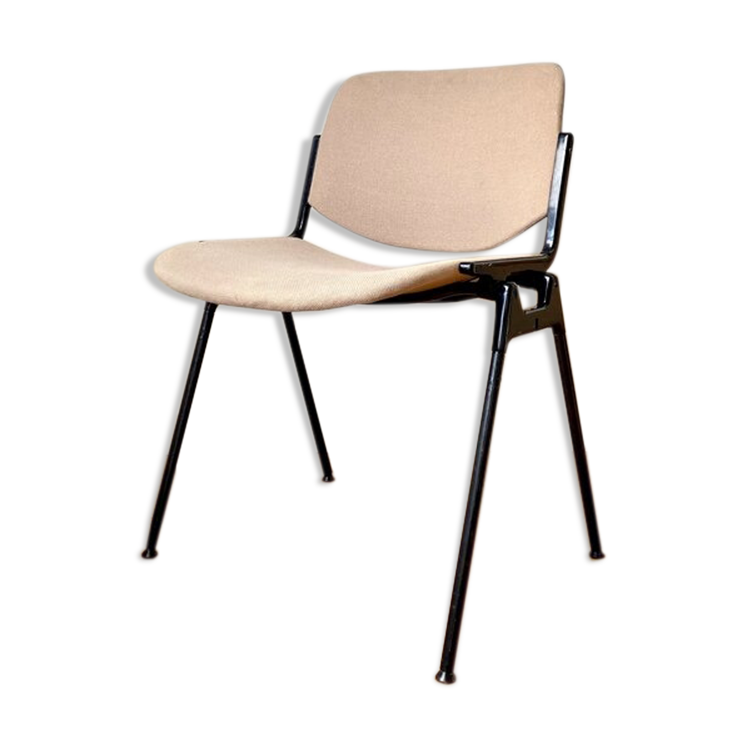 Chair DSC 106 by Giancarlo Piretti for Castelli 1970s' in beige cotton