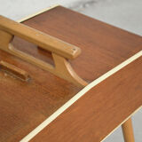 Compass foot sewing basket, 1960