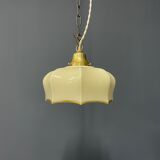 Suspension vintage en verre beige avec luminaire en laiton