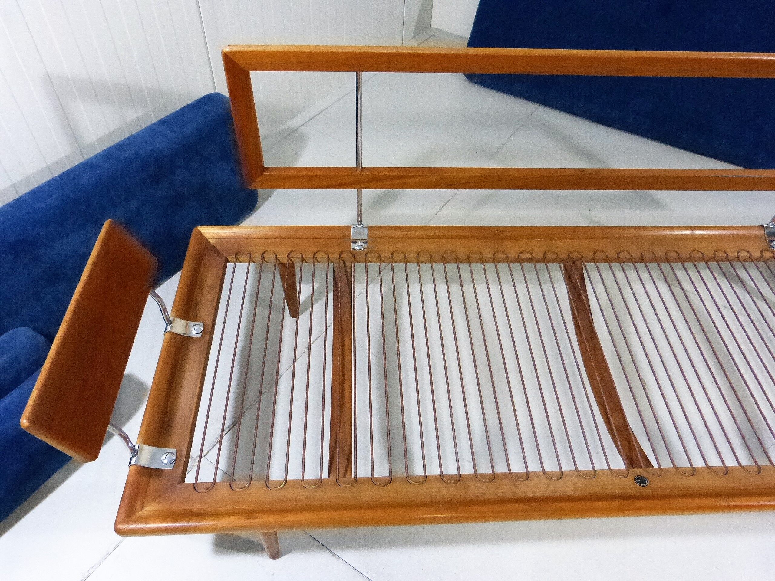 Daybed minerva par Peter Hvidt & Orla Mølgaard-Nielsen pour France & Søn, Denmark