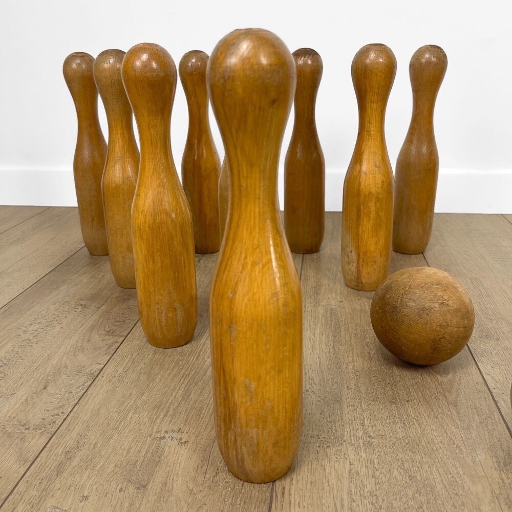 Set of 9 old wooden pins