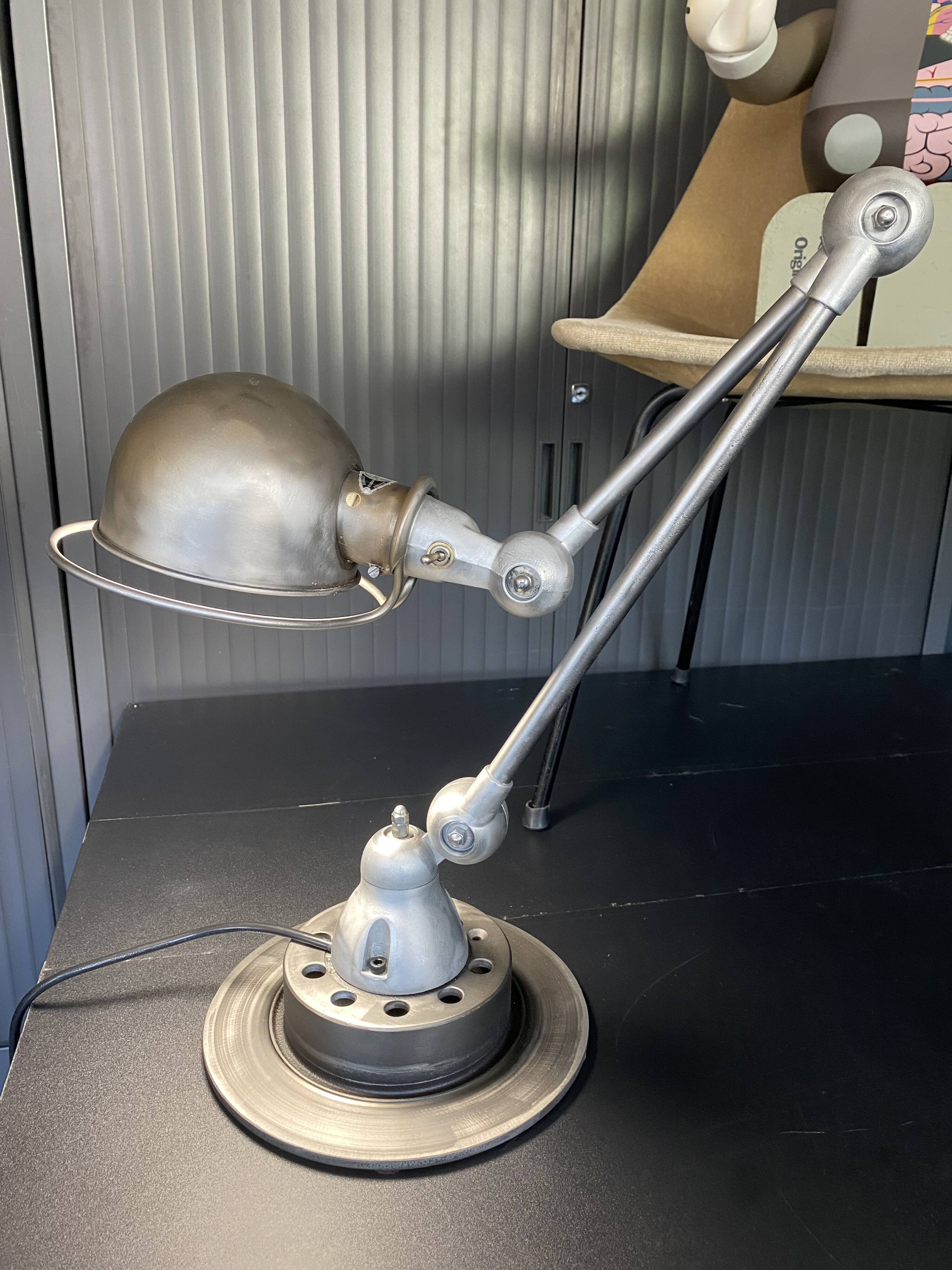 Jieldé lamp with 2 arms, clear matte varnish, industrial vintage.