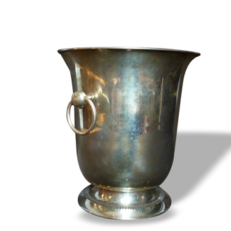 Silver metal ice bucket