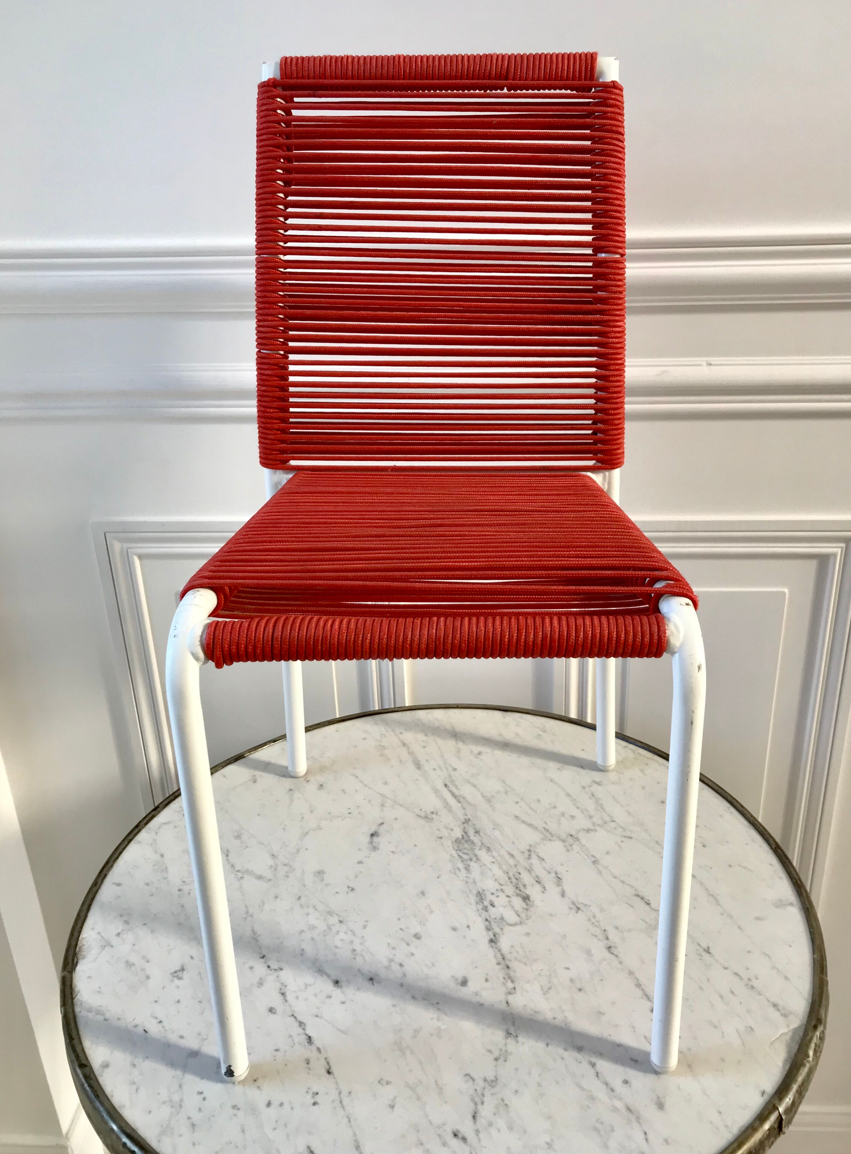 Red children's chair in rope 60s-70s