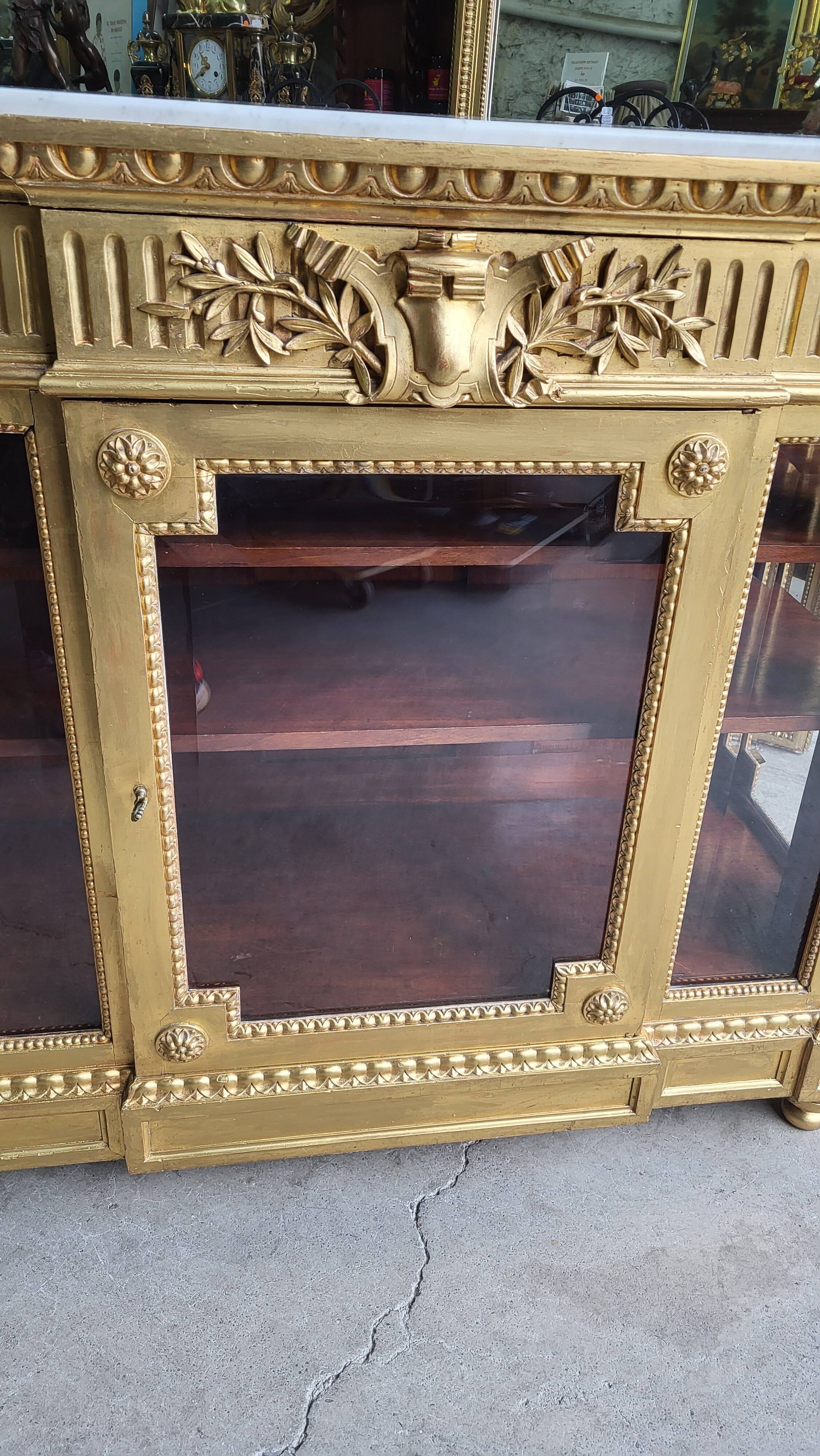 Louis xvi display cabinet in gilded wood