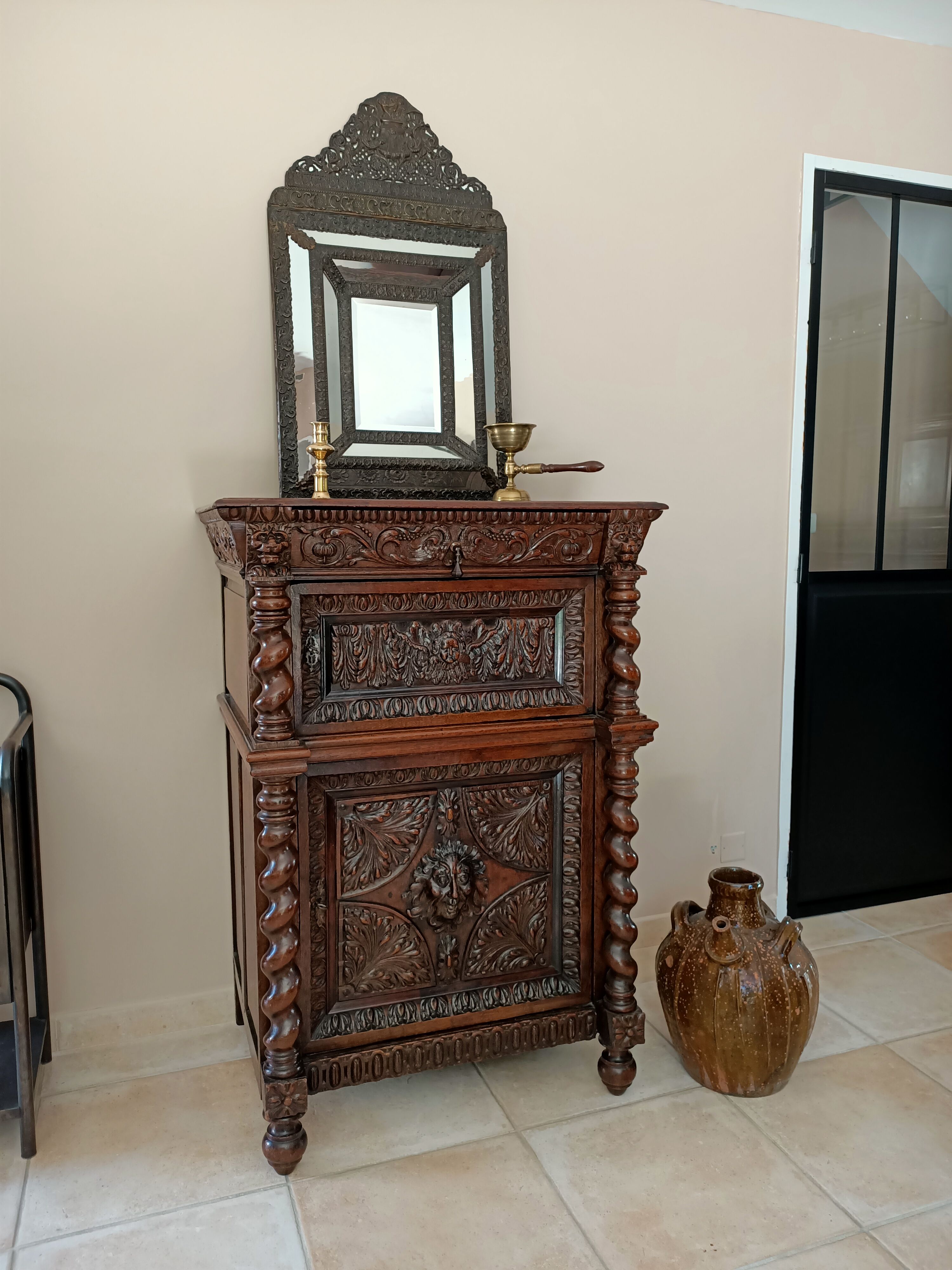 Dutch credenza XVIIE solid oak