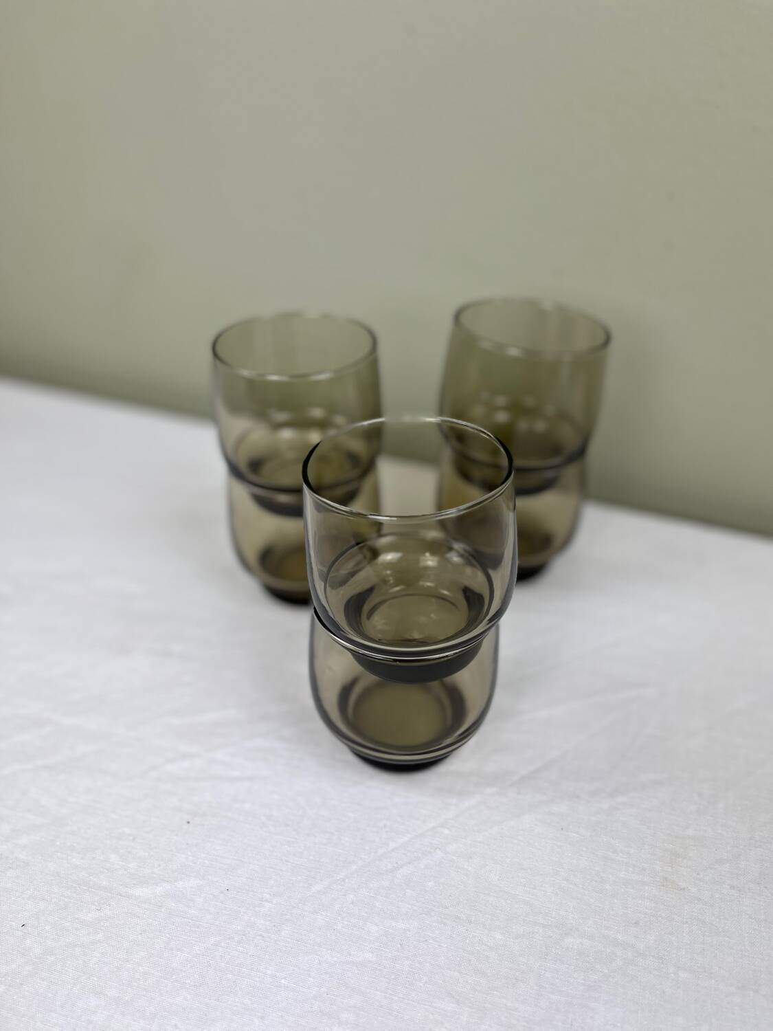 6 vintage glasses