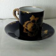 Haviland porcelain cup in blue from Sèvres, gilded with fine gold c.f.h g.d.m.