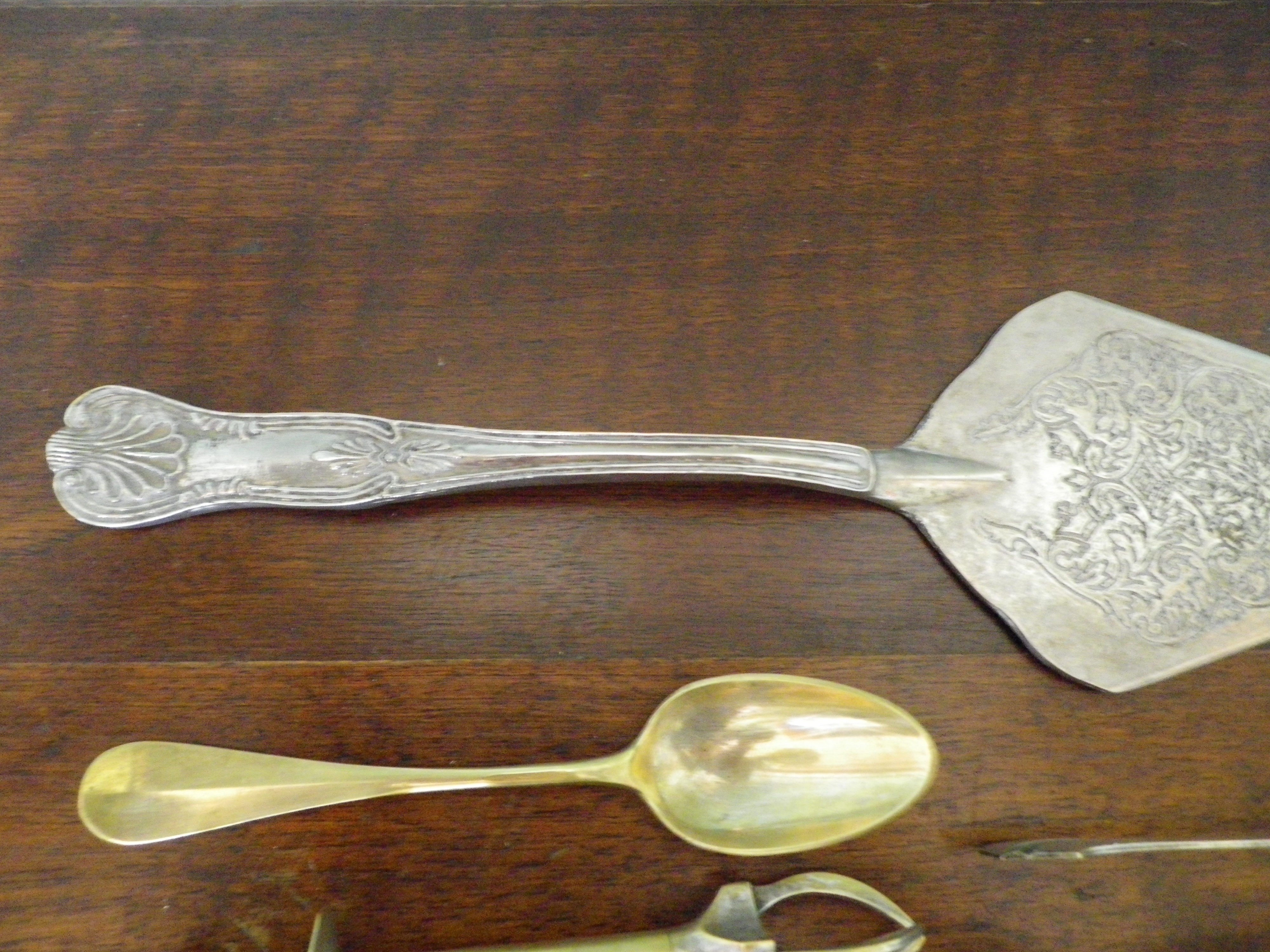 Sugar tongs, ice cubes, pie shovel, spoon, 3 covers Solingen