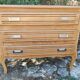 Commode vintage en chêne, rénovée.