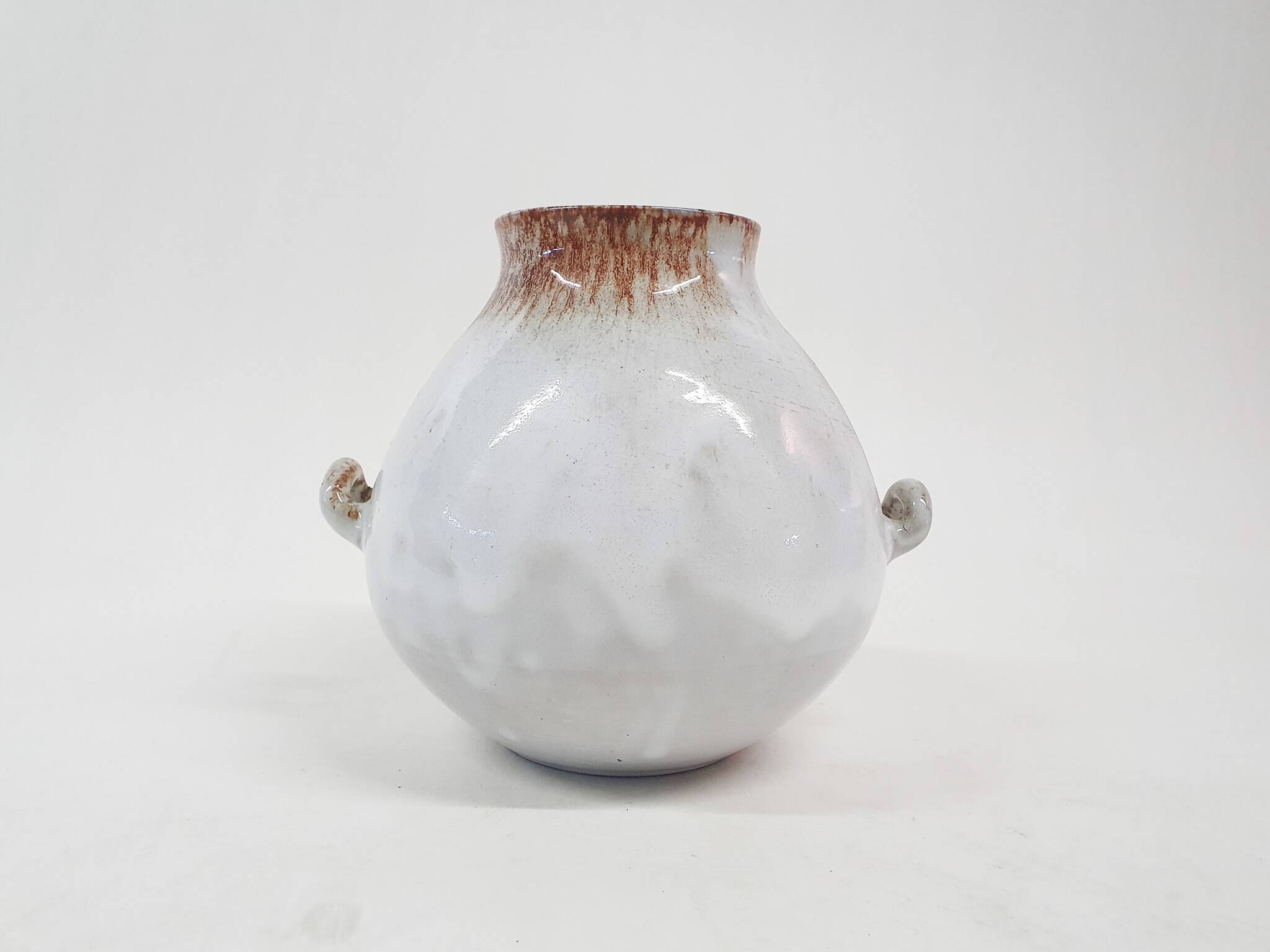 White glazed ceramic vase by Mobach, The Netherlands 1950's