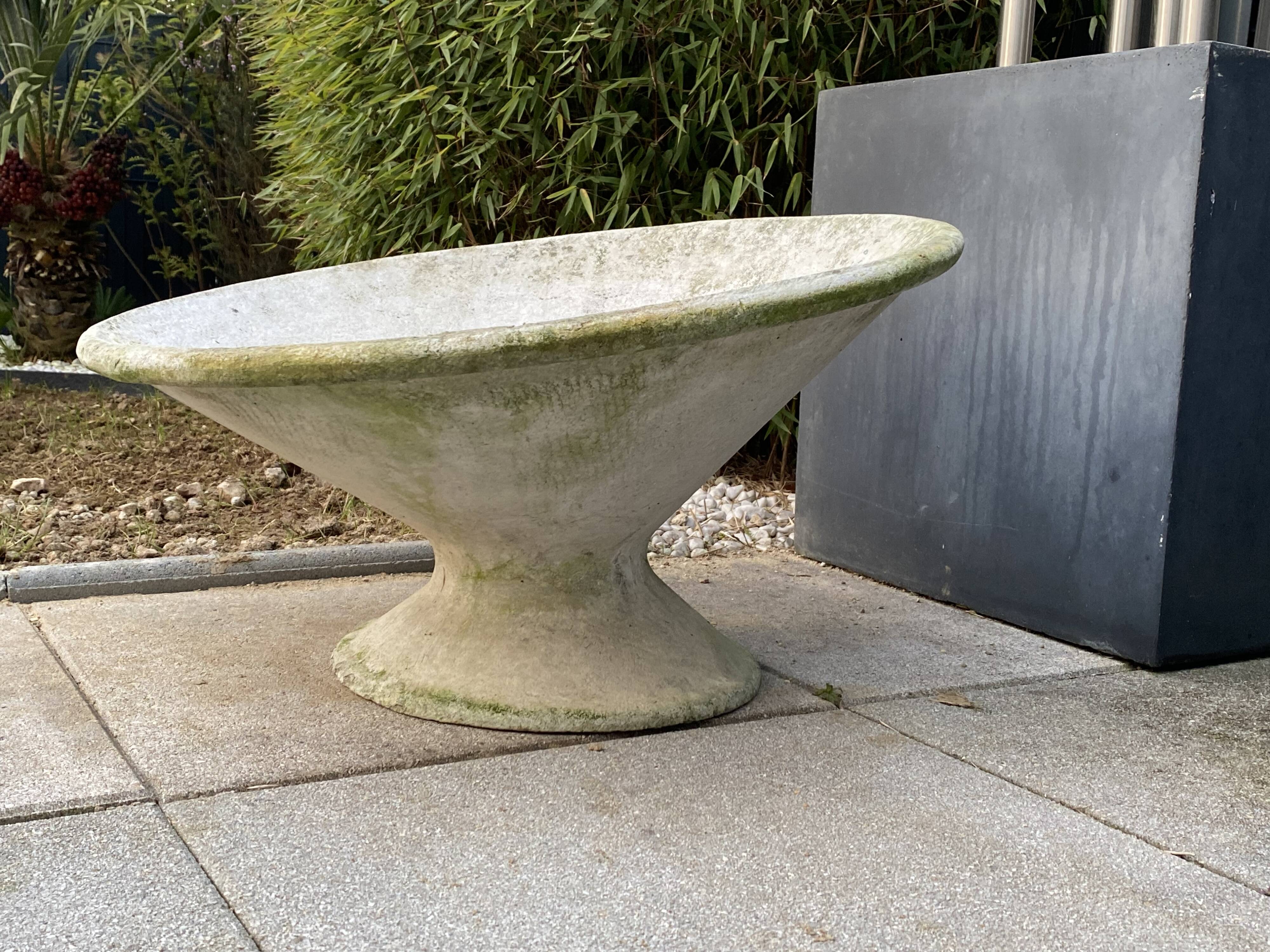 Diabolo slanted planter from the 70s