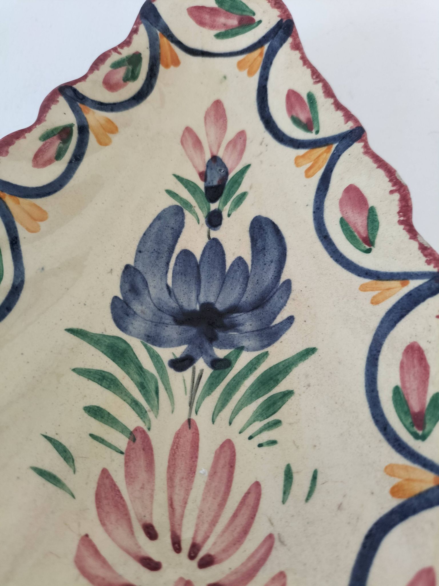 Vintage HB Quimper shell butter dish