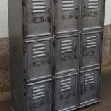 Casier en métal