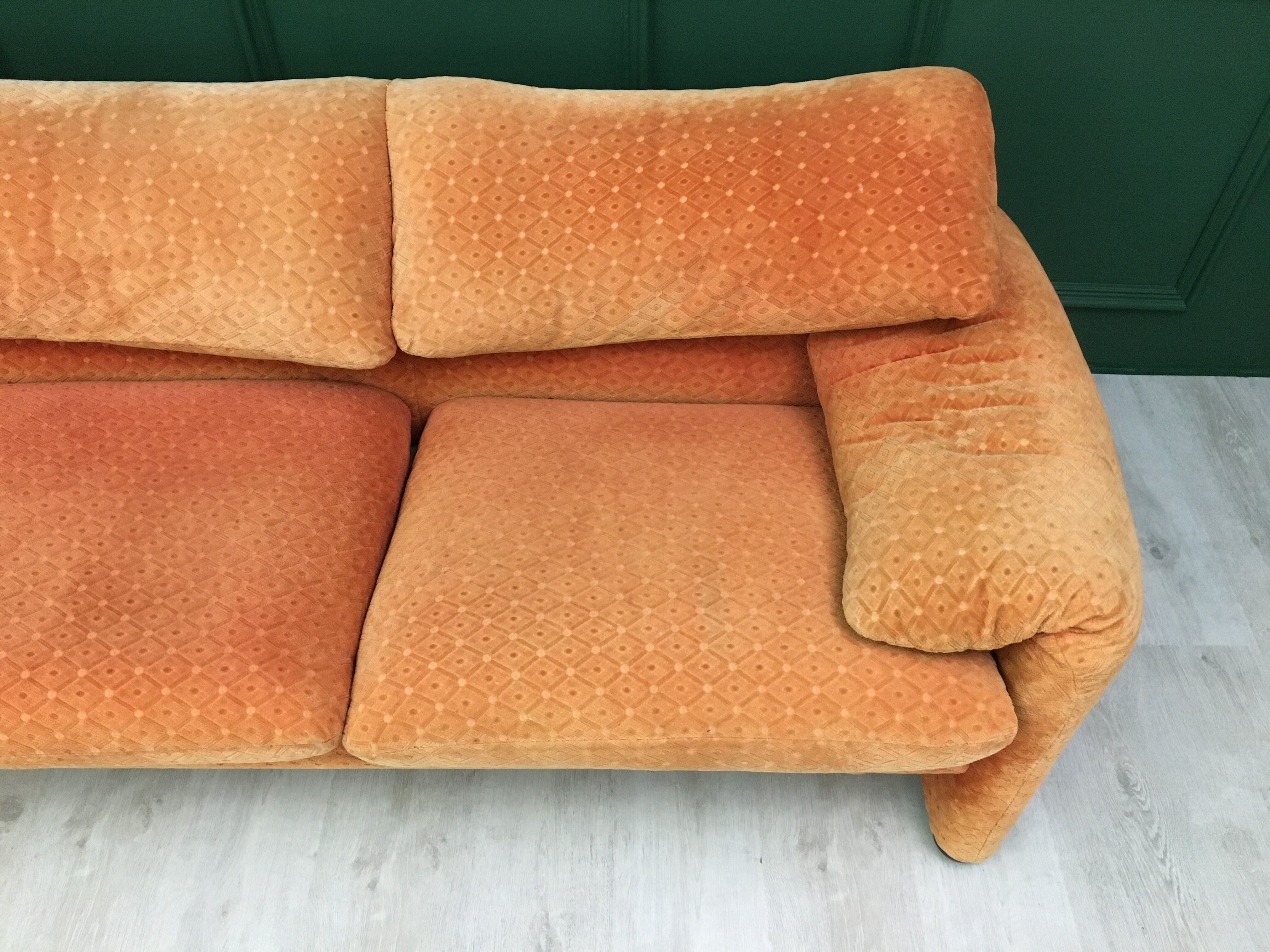 Maralunga 3 seater sofa by Vico Magistretti for Cassina