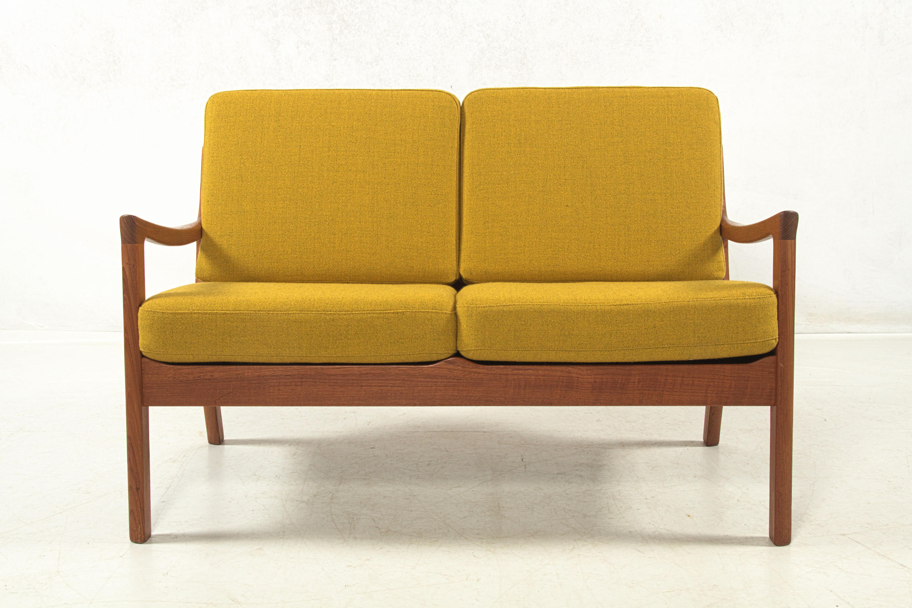Sofa 2 places of Ole Wanscher for Cado
