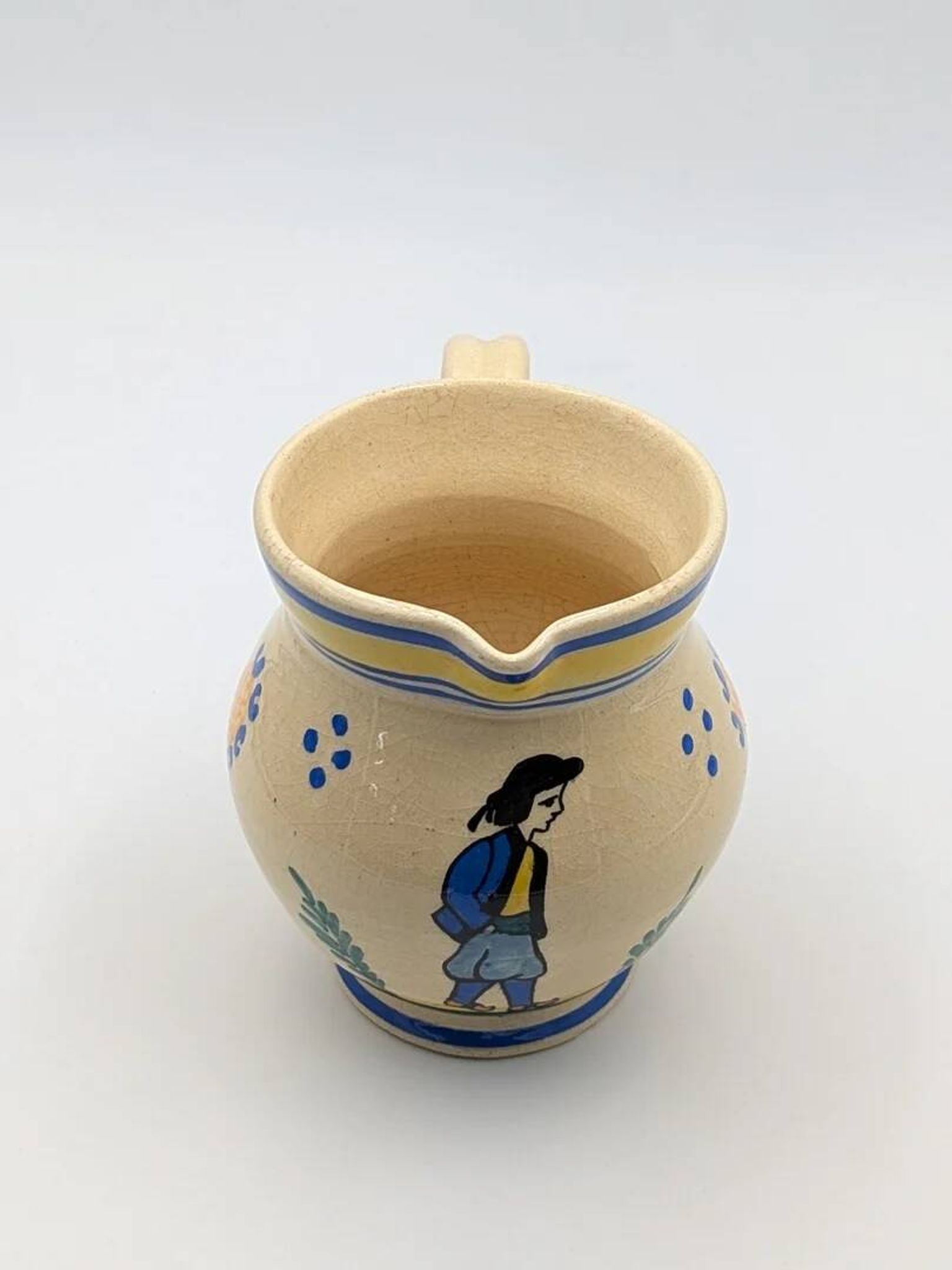 Earthenware jug from Quimper – signed Yvon Roy "La Rochelle"