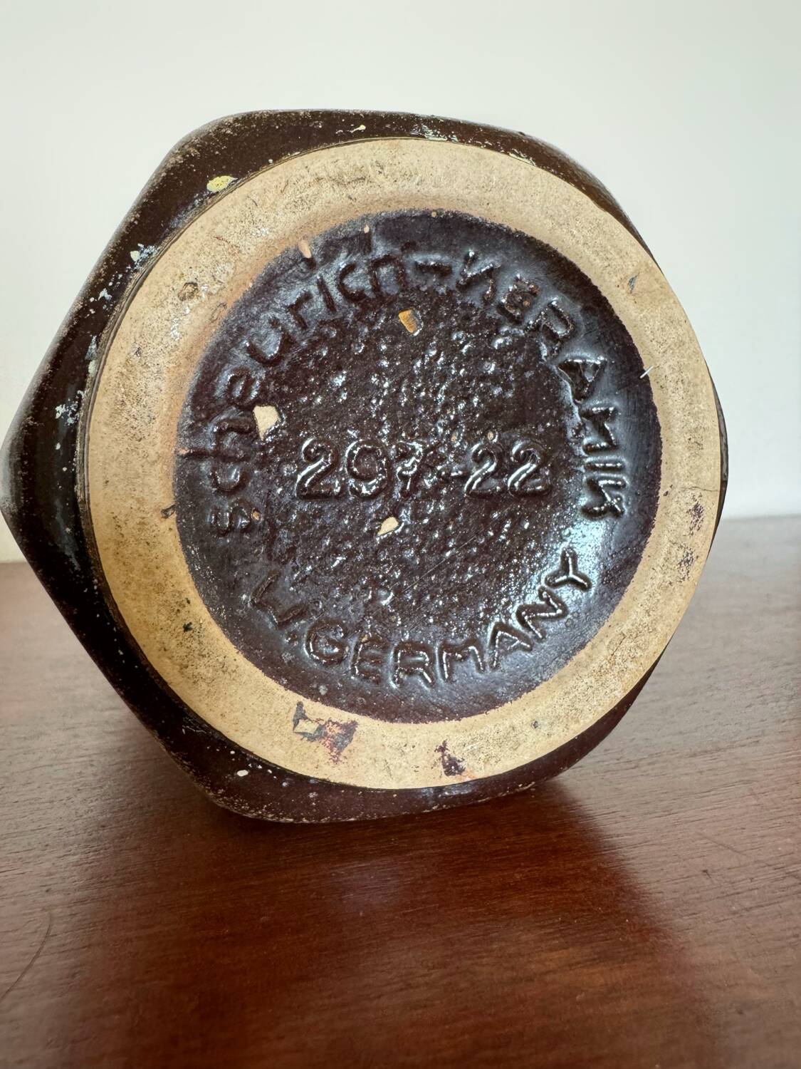 Hexagonal vase West Germany 70s